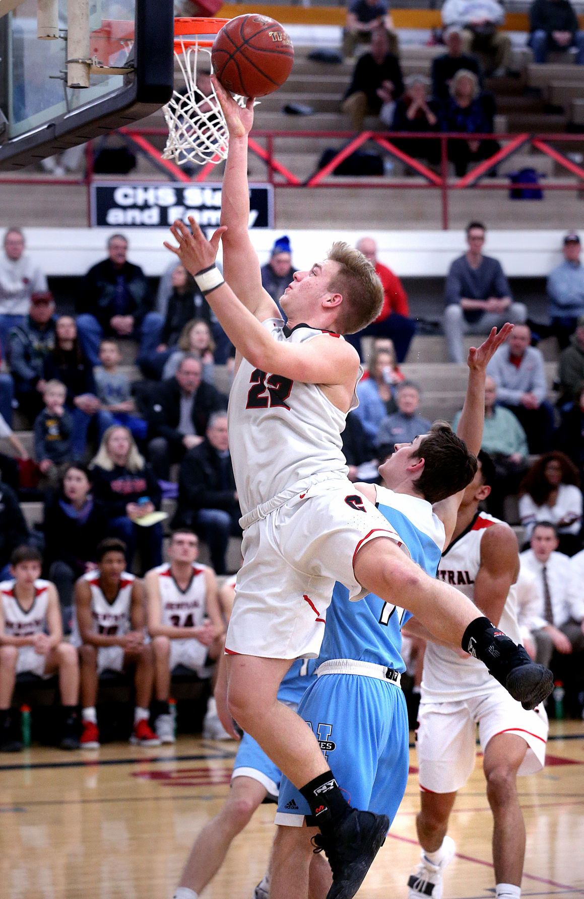 Feb. 19: Eau Claire North vs. La Crosse Central